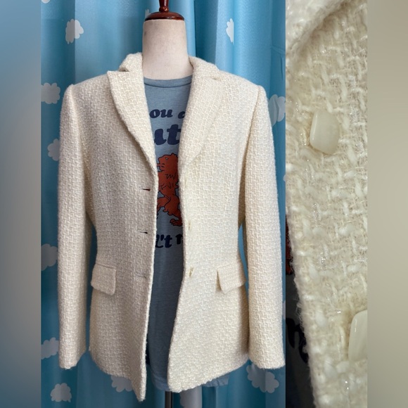 Vintage Daniele O. Levine white cream tweed blazer with light sparkle. 10-12 - Picture 1 of 10